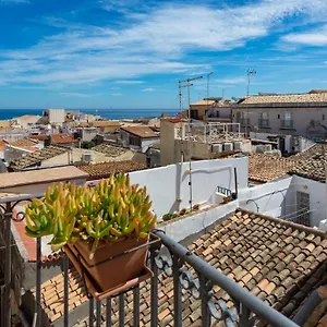 Casa Eu - Bilocale Ortigia Wifi Apartment Syrakus
