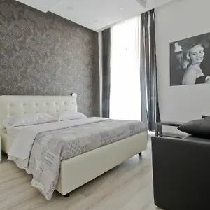 https://new-rome-house-2.it-romehotels.com